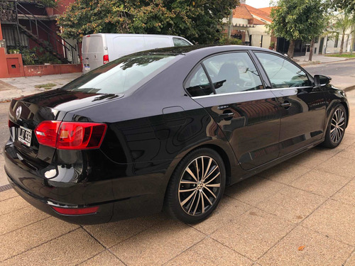 Volkswagen Vento 2.0 Sportline Tsi 200cv 2012