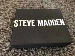 De Usa: Billetera Elegante Steve Madden