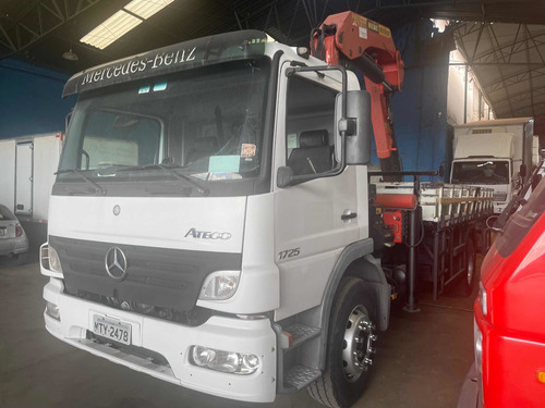 Imagem 2 de 15 de 1725 Atego 2011 Com Mulk Madal 23 Tn 200 Mil No Chassis