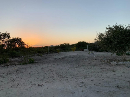 Venta Terreno En La Playa