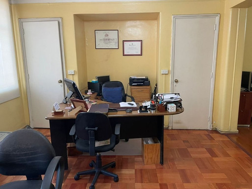 Imagen 3 de 6 de Oficina/habitacional En Paseo Bulnes