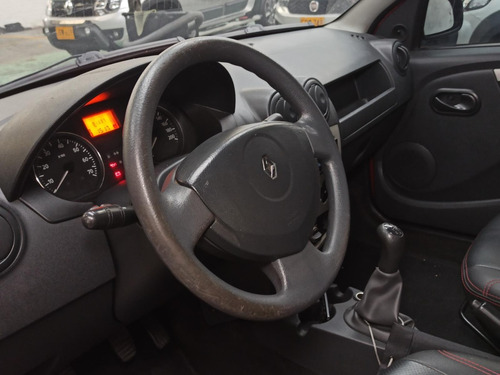 Renault Logan 1.6 Expression A.a. 2012 Mcy126