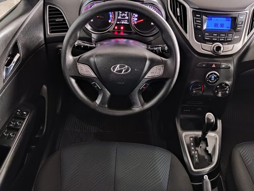 Hyundai HB20 HB20 1.6 COMFORT PLUS 16V FLEX 4P AUTOMÁTICO