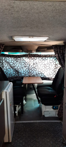 Mercedes Benz Sprinter 411