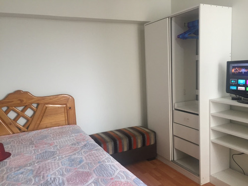 Imagen 8 de 19 de Alquiler Habitaciones Amobladas C/baño Privado Super Seguro, Cómodo, Excelente Ubicación Amplias Ventanas Aislantes Térmicas Y Anti Ruido Ingreso Independiente.