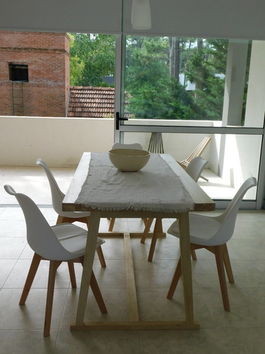 Imagen 12 de 29 de Departamento En Alquiler A Metros Del Mar Con Servicios