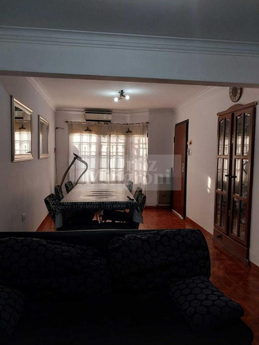 Edificio En Block En Venta En Lomas De Zamora, G.b.a. Zona Sur, Argentina