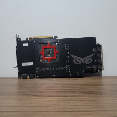 Placa De Vídeo Nvidia Asus Strix Gtx 980ti 6gb Gddr5 384 Bit (Usado)