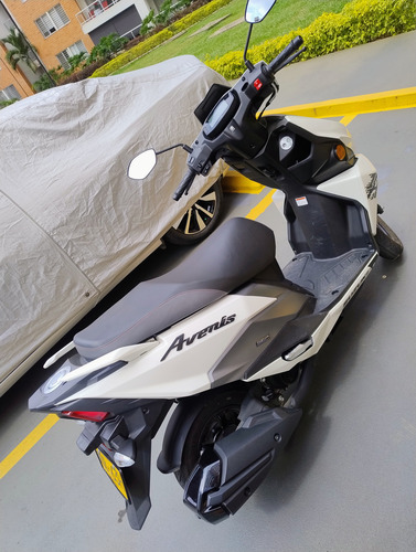 Suzuki Avenis Modelo 2025, 125cc, 4200 Km
