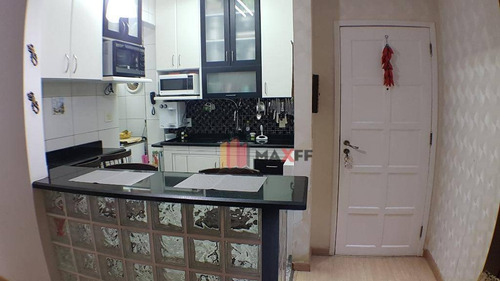 Imagem 5 de 22 de Excelente Apartamento No Tanque! - Ap0487