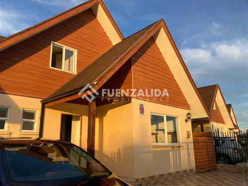 Casa En Venta De 4d3b En Santuario De La Laguna Puerto Montt