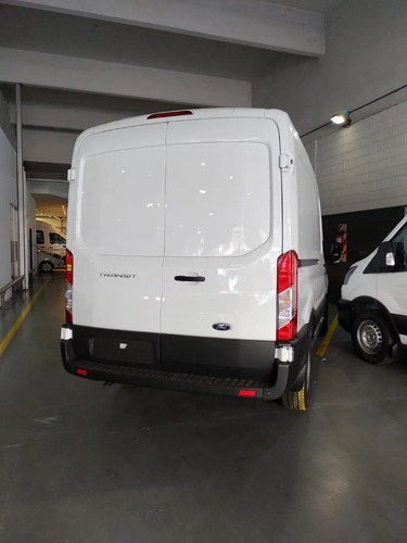 Imagen 3 de 22 de Ford Transit Brenson Bariloche*