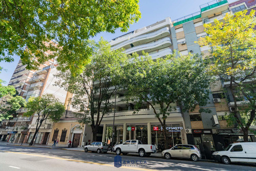 Cochera Descubierta Simple - Venta - Colegiales - En Planta Baja