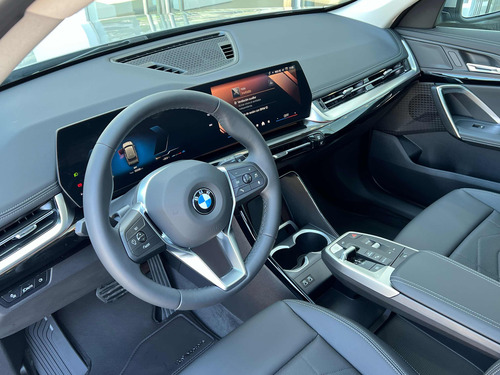 Bmw X1 18i Okm 2025 - No Audi Q3 Ni Mercedes Gla