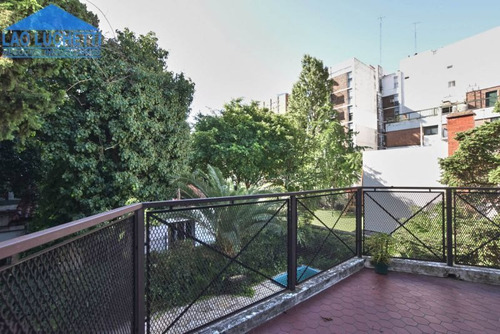 Chalet De Estilo. Gran Patio Con Pileta! Belgrano R!!