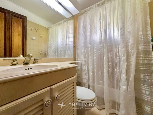 Preciosa Casa Chilena A La Venta Casa 5d Y 4b, Lo Barnechea