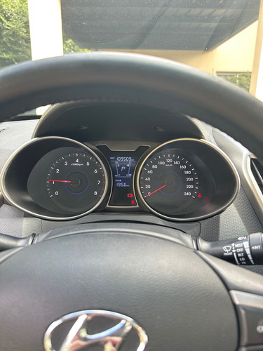 Hyundai Veloster 1.6 130cv At