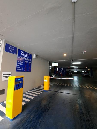 Imagen 2 de 10 de Cochera En Venta - Rosario