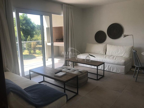 Imagen 4 de 18 de Apartamento A Estrenar En La Mansa 1 Dormitorio Con Parrillero