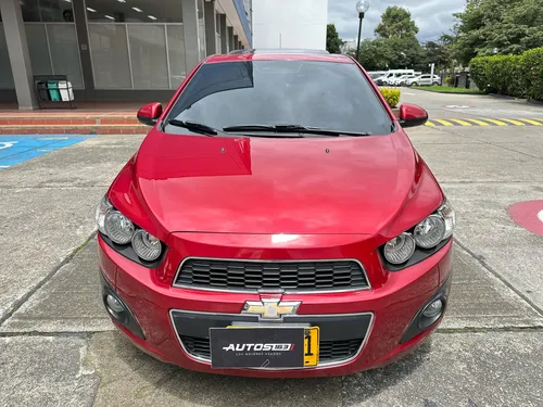 Chevrolet Sonic 1.6 Lt 5 p