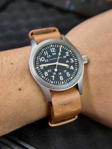Hamilton Khaki Field Mechanical (Usado)