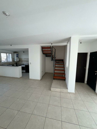 B° La Catalina - 3 Dormitorios - Consultas Al 3516229707