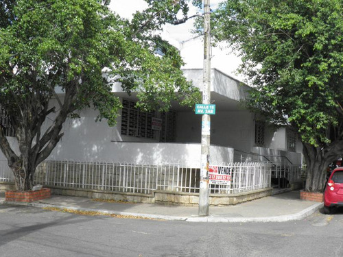 Casa En Venta En Cúcuta. Cod V15851