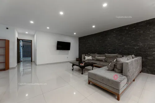 Casa En Venta De Lujo Arcos Guadalupe Zapopan