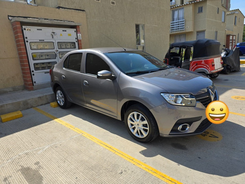 Renault Logan Life