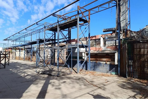¡terreno Comercial En Peñaflor, 2100 M²!