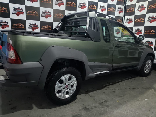 Imagem 18 de 18 de Fiat Strada 1.8 Mpi Adventure Locker Ce 16v