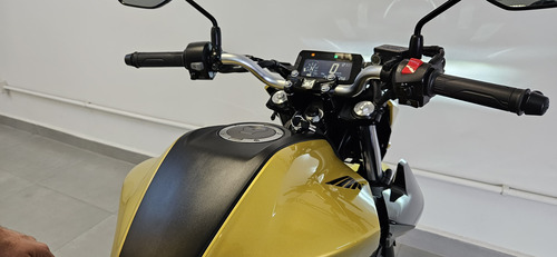 Honda Cb300 F Twister Abs 2024 Dourada