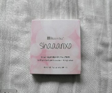 Shaaanxo 18 Color Eyeshadow & Lipstick