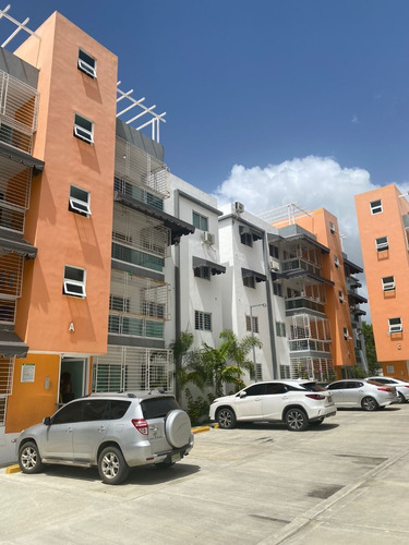 Vendo Apartamento En El Residencial Sol Oriens 5, Colinas Del Arroyo Ii, Santo Domingo Norte, República Dominicana