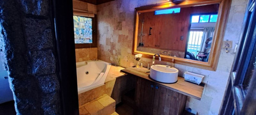 Arriendo Parcela 8.700 M2 Con Hermosa Casa Estilo Rustico D