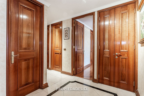 Venta Depto. 3 Dorm. + Servicio Las Condes - Escuela Mil