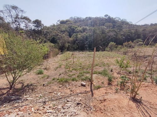 Imagem 20 de 30 de Ótima Chácara, Faltando Acabamento, Com 4 Dormitórios, Córrego, Bem Localizada, À Venda, 2000 M² Por R$ 280.000 - Rural - Socorro/sp - Ch1039