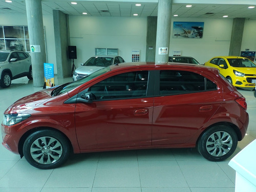 Imagen 8 de 17 de Chevrolet Joy 1.4 2023