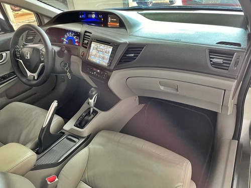 Imagem 9 de 12 de Honda Honda / Civic Lxl 2013