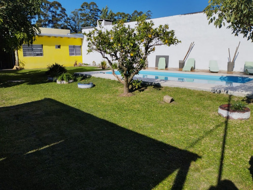 Casa Con Piscina. Alquiler Temporal En Federación. Entre Rios La Amarilla