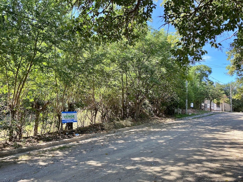 Vendo Lote Esquina En Villa Carlos Paz. Córdoba.