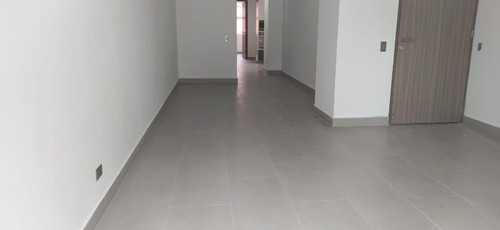 Imagen 20 de 30 de Se Vende Apartamento En Laureles , Medellín