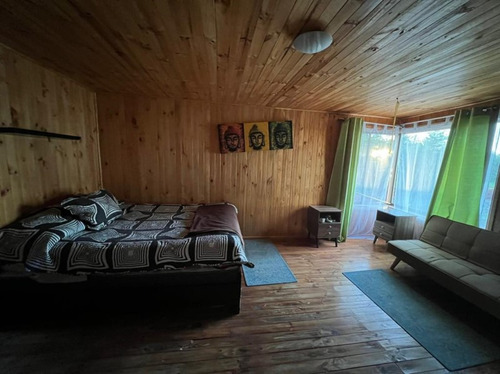 Parcela Con Casa 8 Dormitorios Y 4 Baños, Orilla Lago Rapel