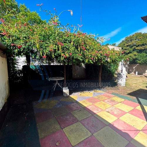 Se Vende Propiedad En Del Carril