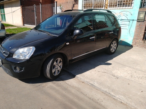 Kia Rondo 2.0 At 2009