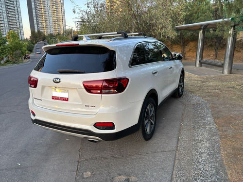 Kia Sorento 2.4 lt Ex Pack techo panorámico