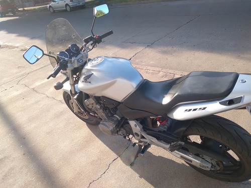 Imagen 2 de 7 de Honda Hornet