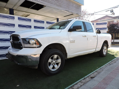 Dodge Ram 1500 SLT 4X4 3.6 AT