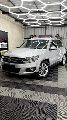 Volkswagen Tiguan 2.0 Turbo