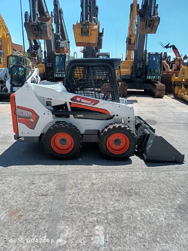 Minicargadora Bobcat Con Garantia